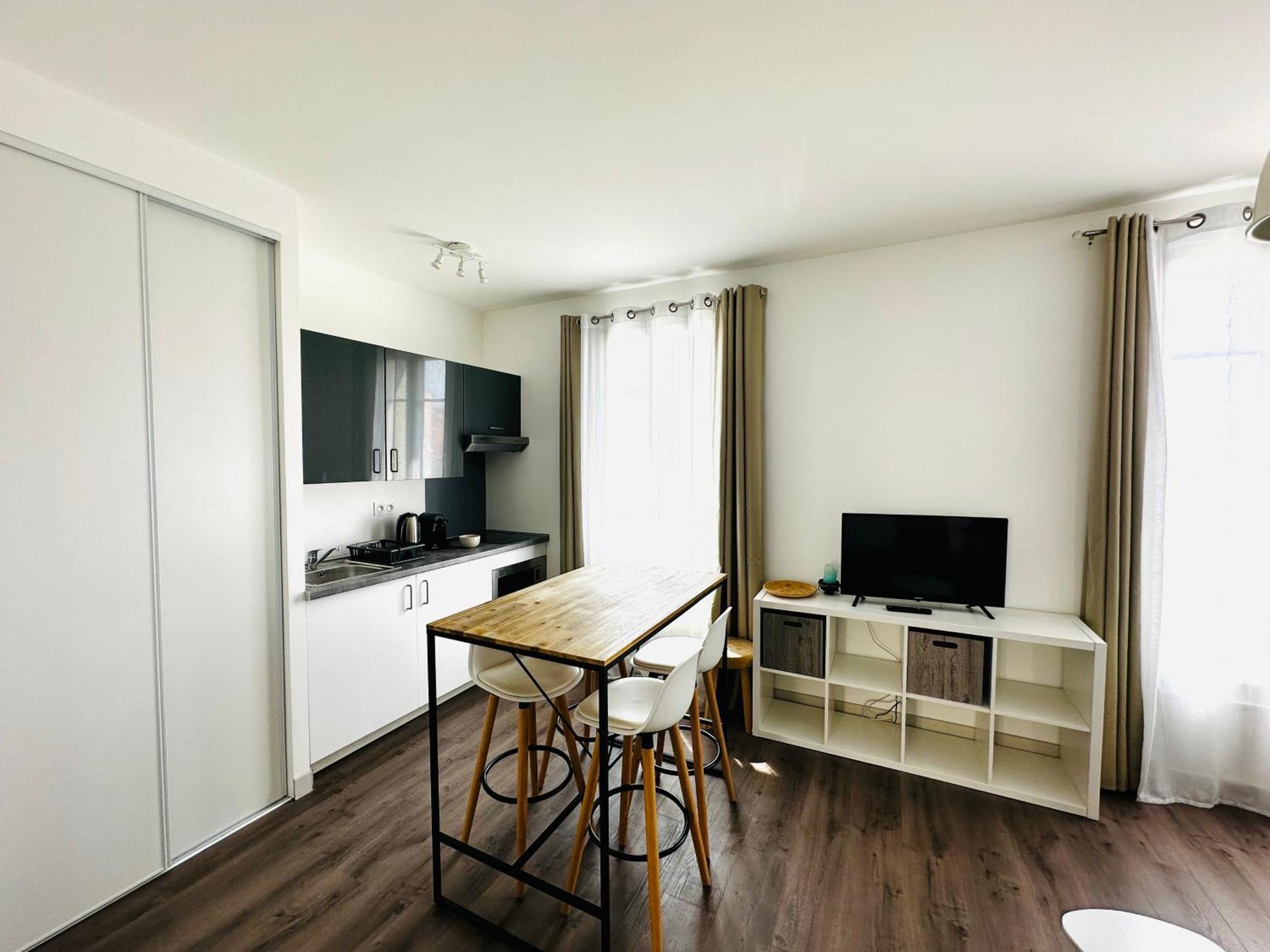 Appartement Les Trois Mai à Cannes Extérieur photo