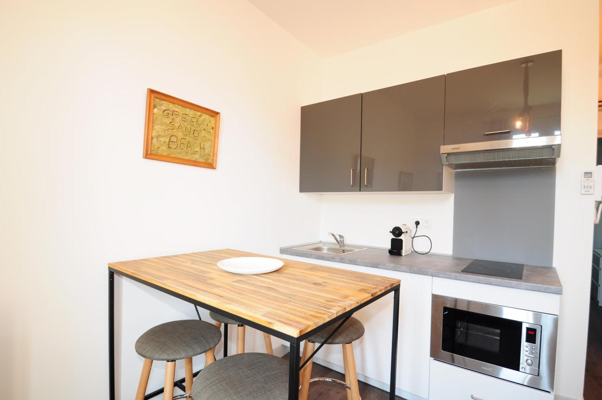 Appartement Les Trois Mai à Cannes Extérieur photo