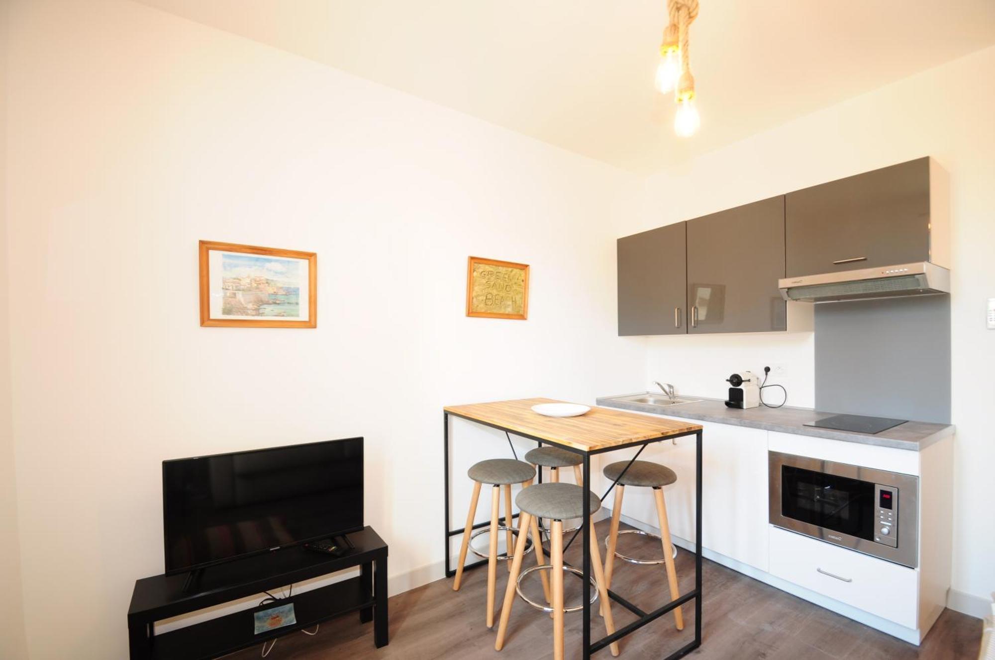 Appartement Les Trois Mai à Cannes Extérieur photo