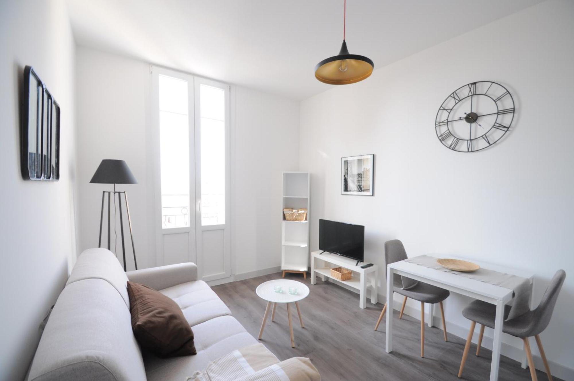 Appartement Les Trois Mai à Cannes Extérieur photo