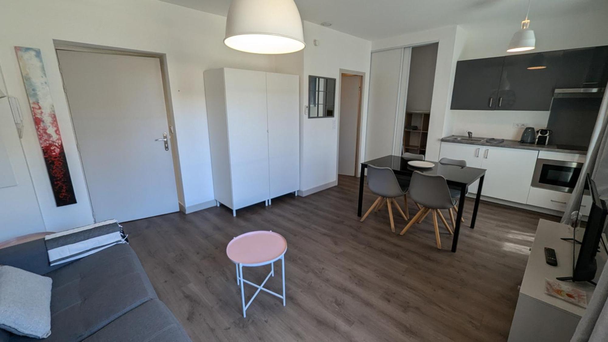 Appartement Les Trois Mai à Cannes Extérieur photo